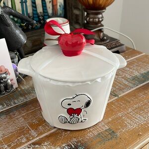 Rae Dunn & Peanuts Snoopy White & Red Ceramic Baking Dish/Jar with Heart Lid